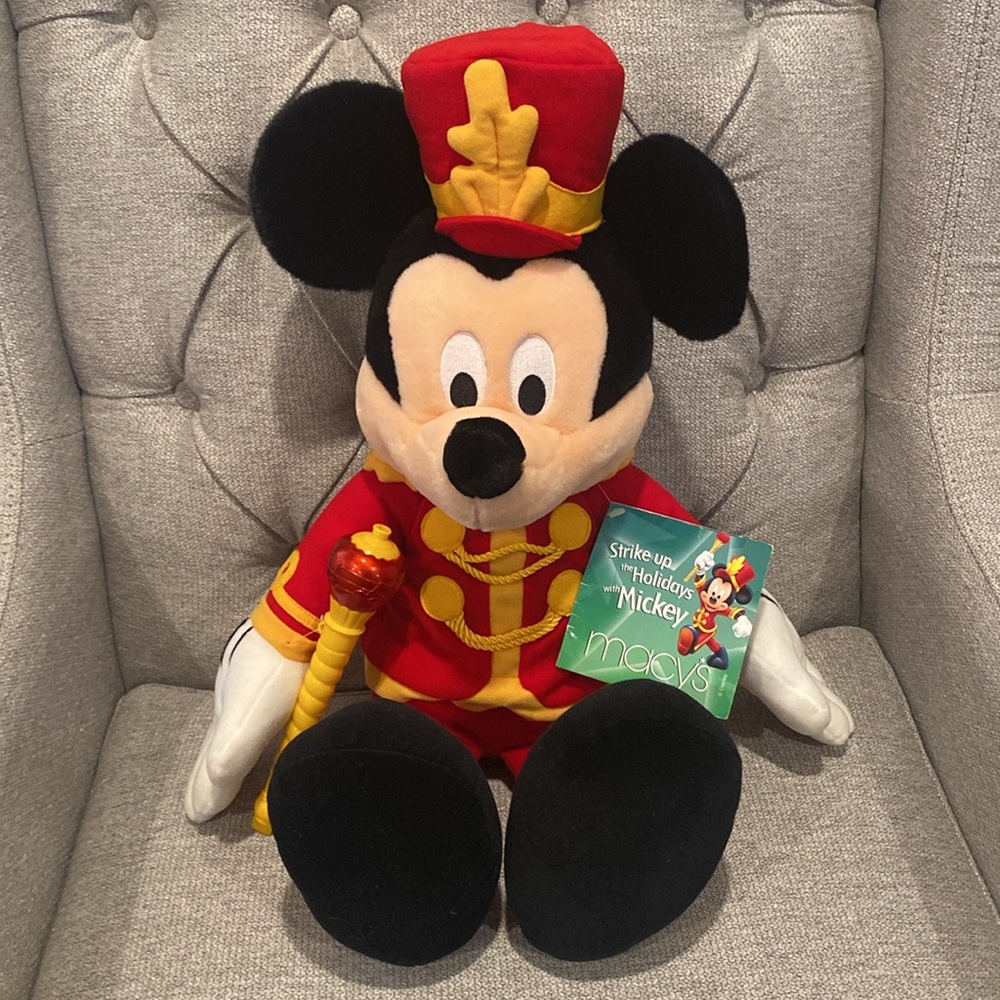 Vintage Macy’s Strike Up The Holidays with Mickey Plush Toy   christmas disney